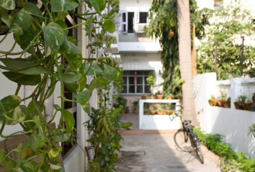 Eleven Bed & Breakfast New Delhi Exterior photo